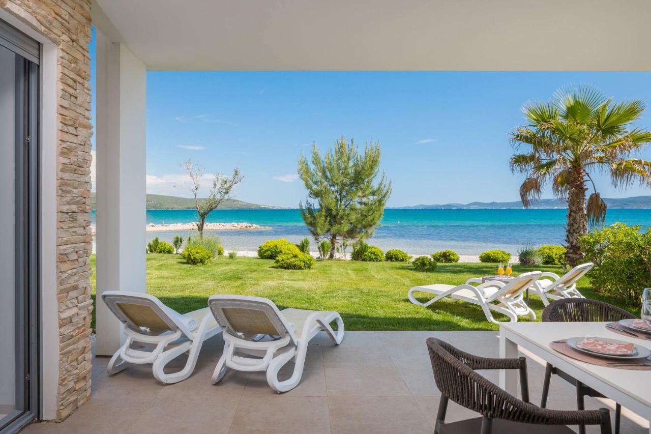 Sukošan Luxury Design Beach Front Apartment מראה חיצוני תמונה
