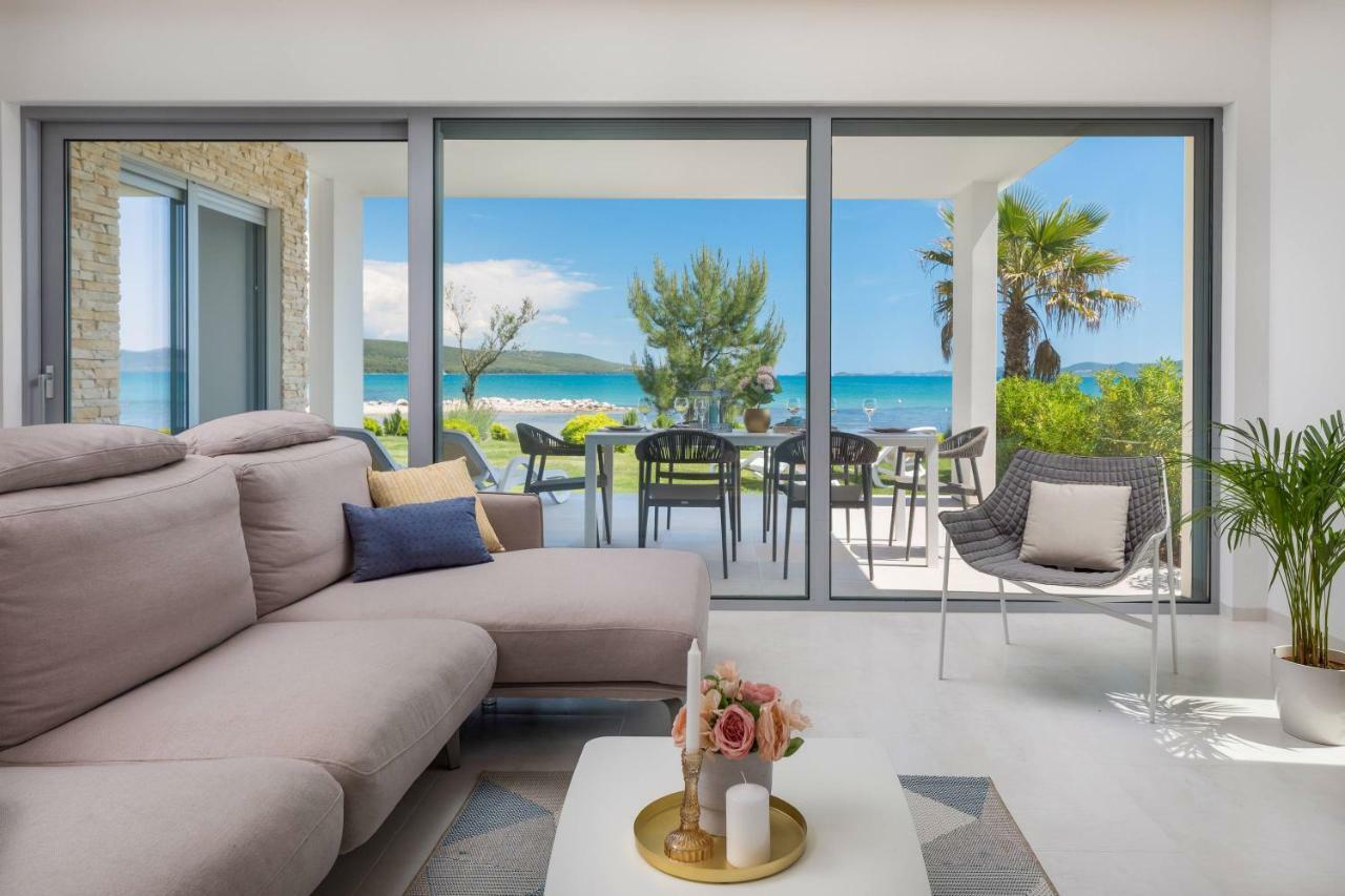 Sukošan Luxury Design Beach Front Apartment מראה חיצוני תמונה
