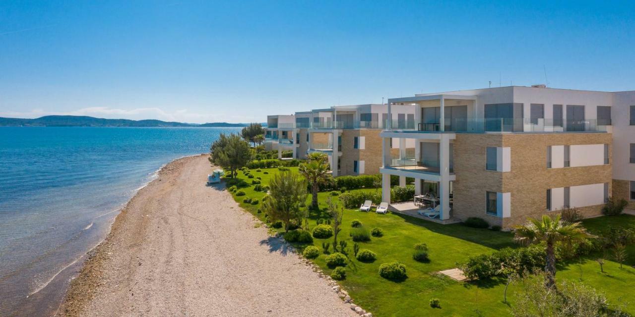 Sukošan Luxury Design Beach Front Apartment מראה חיצוני תמונה